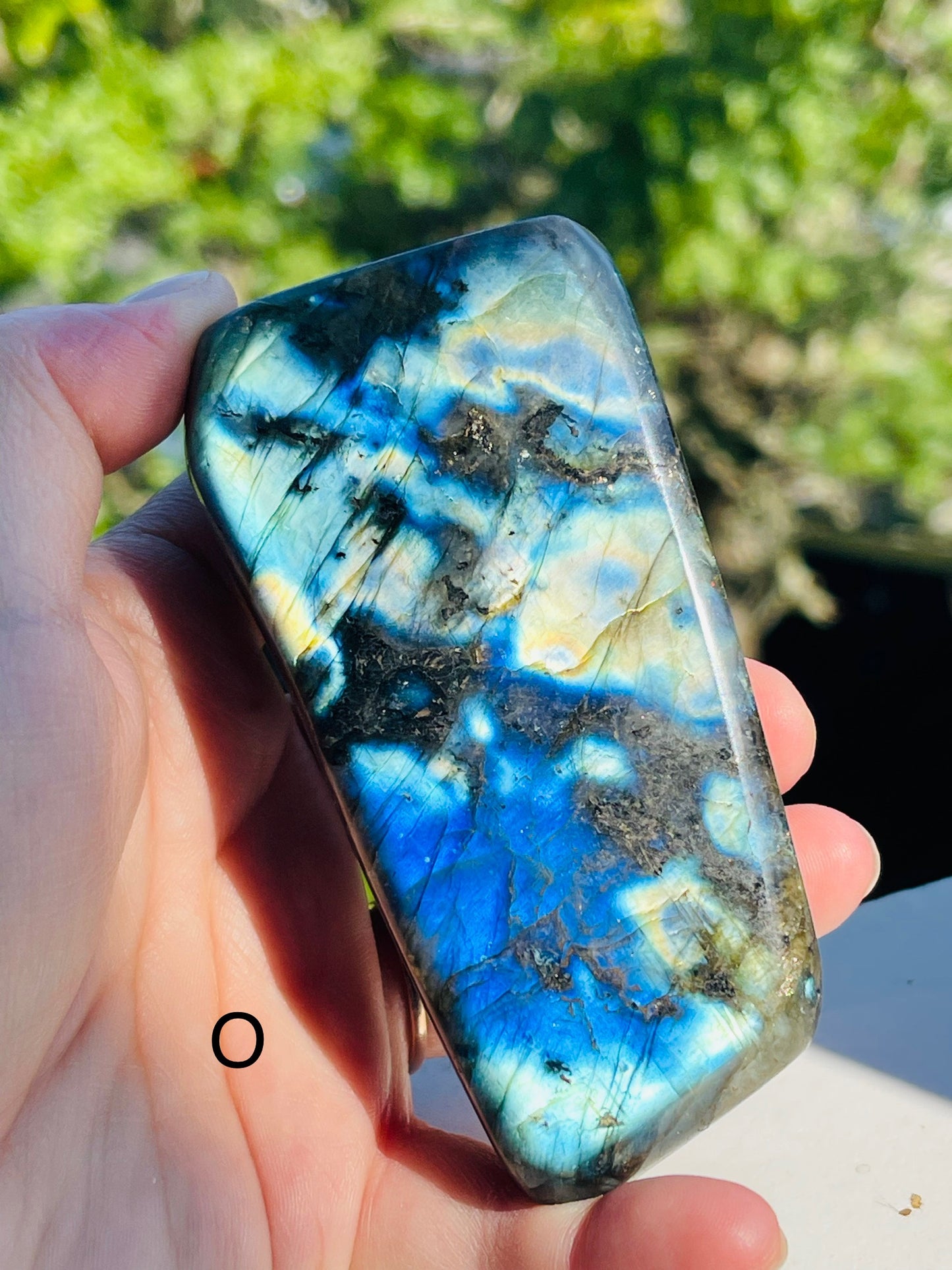 Flashy labradorite freeforms