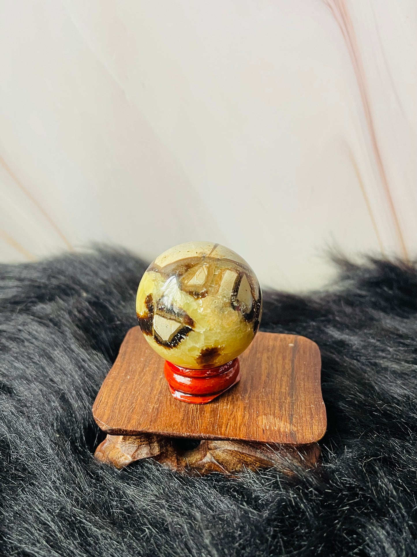 Septarian sphere