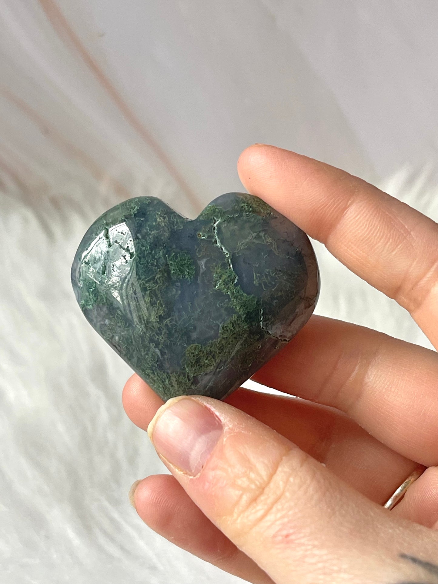 Moss agate heart