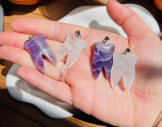 Crystal teeth necklaces