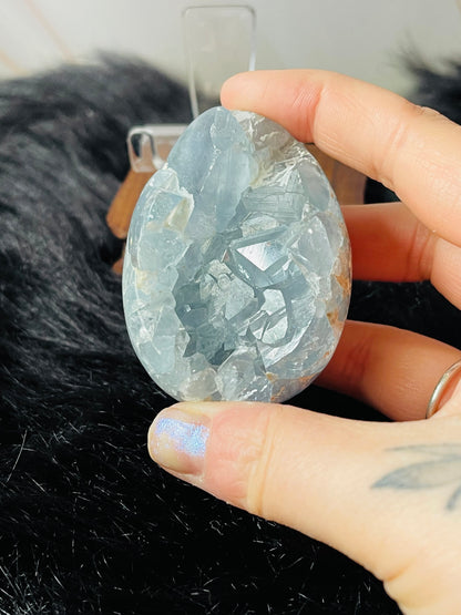 Celestite Egg with stand