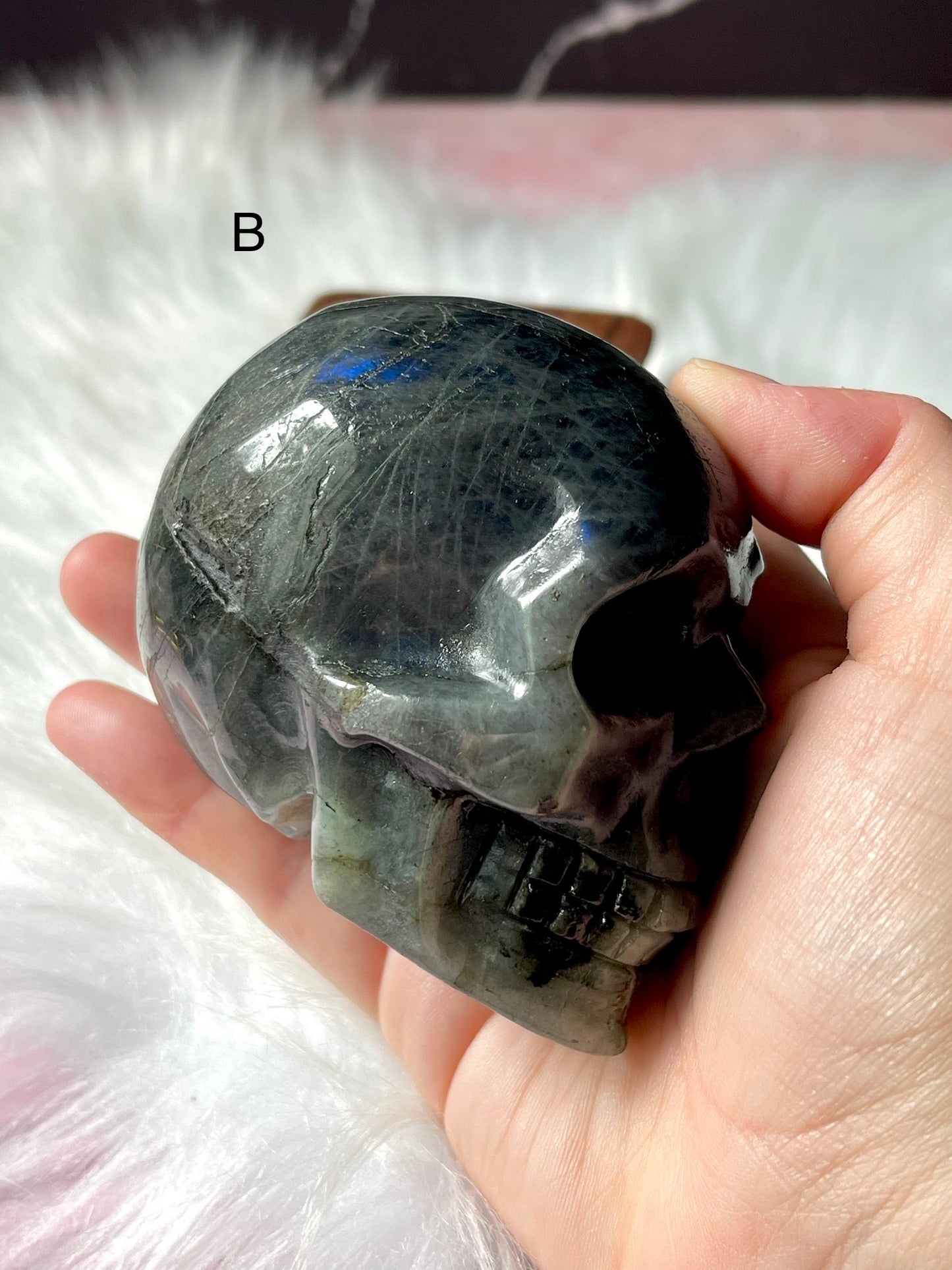 Labradorite Skull Blue Flash